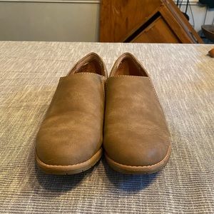 Eurosoft 8 cute light brown booties!